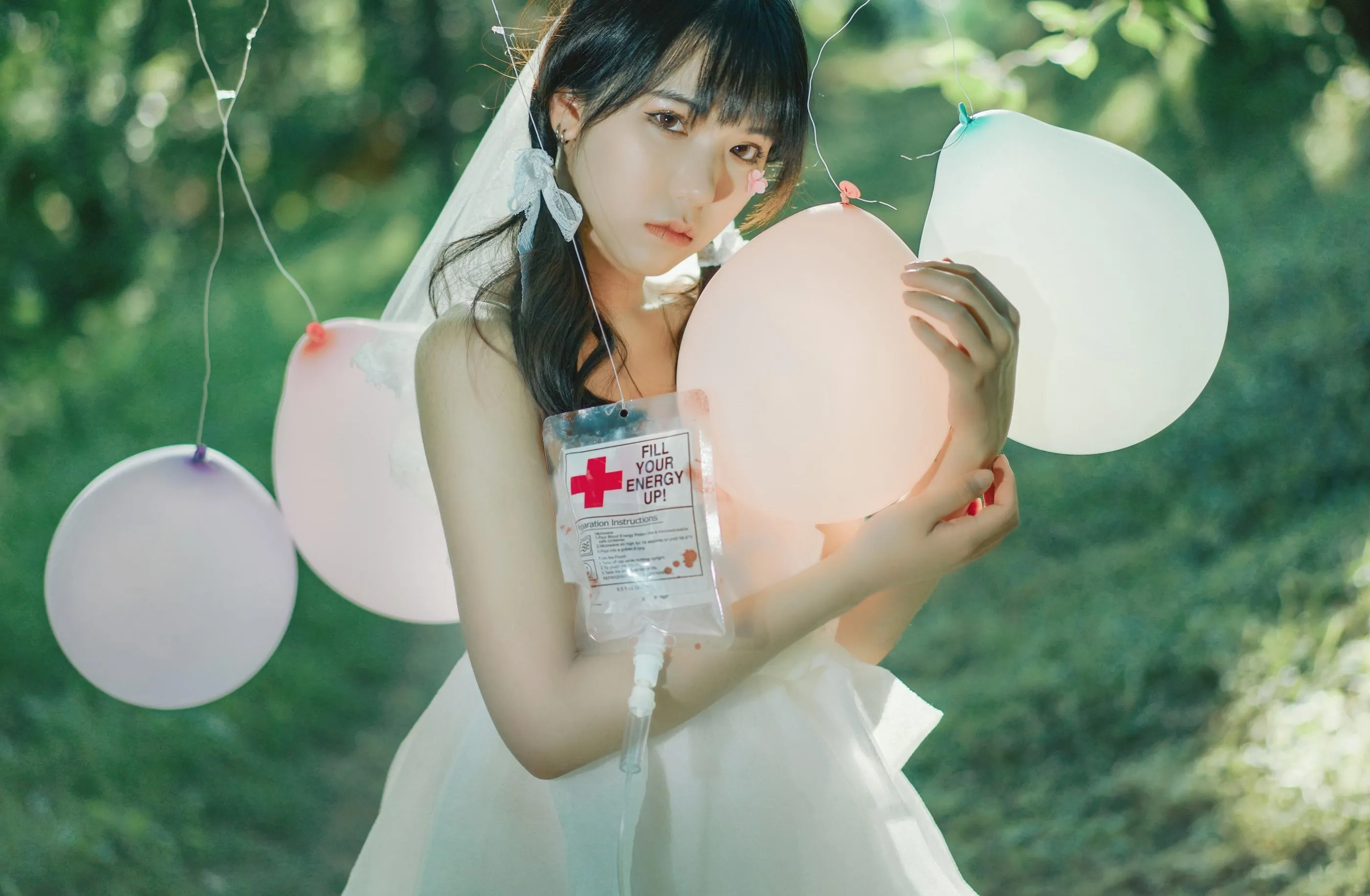 [艺图语] 2022.06.19 想你的液 依依 [25P]插图